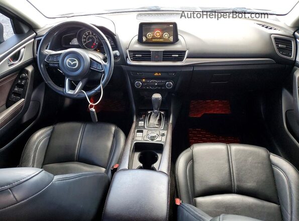 3MZBN1V76HM133308 2017 MAZDA 3 Red Widok deski rozdzielczej