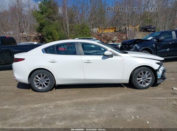 3MZBPAAL3MM204553 2021 MAZDA 3 Белый Вид задней части салона
