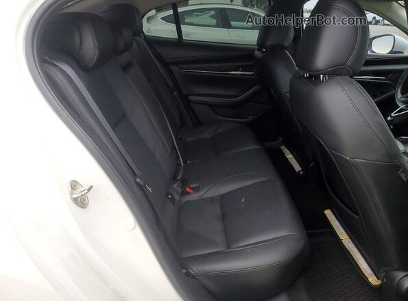 3MZBPABM0PM363199 2023 MAZDA 3 White Widok tylnych siedzeń