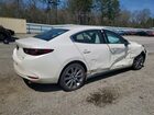2022 Mazda 3 Preferred Белый vin: 3MZBPACLXNM311792