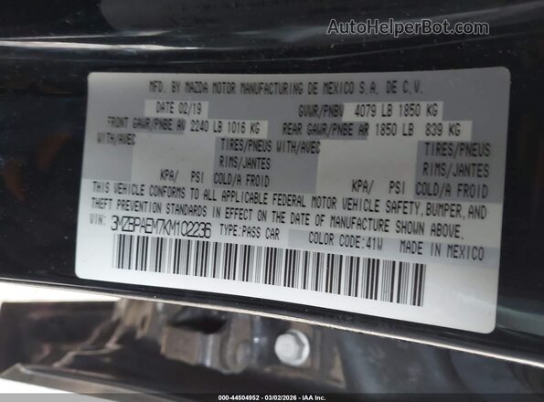3MZBPAEM7KM102236 2019 MAZDA 3 Черный Вид подкапотного пространства