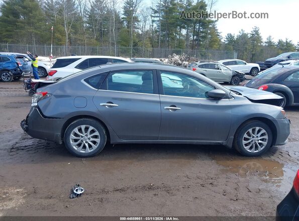 3N1AB7AP2JY308400 2018 NISSAN SENTRA Gray Widok wnętrza z tyłu