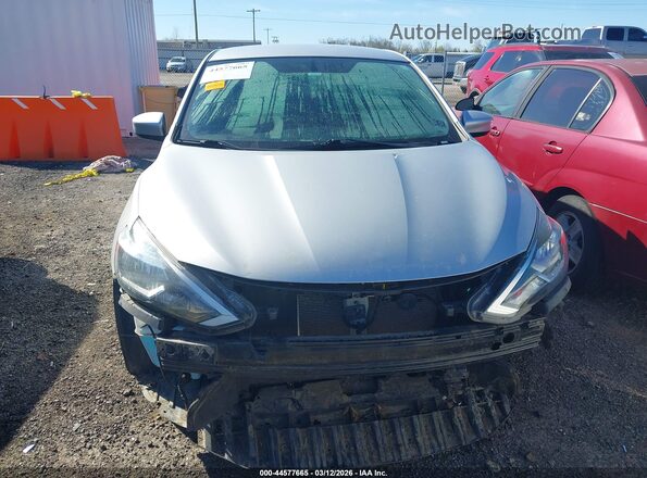 3N1AB7AP5KY262661 2019 NISSAN SENTRA Серебряный Вид спереди