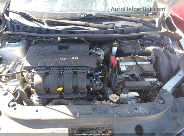 3N1AB7AP5KY262661 2019 NISSAN SENTRA Серебряный Вид сзади