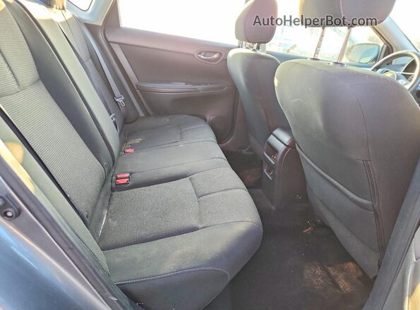3N1AB7AP6JY236200 2018 NISSAN SENTRA Серый Вид задних сидений