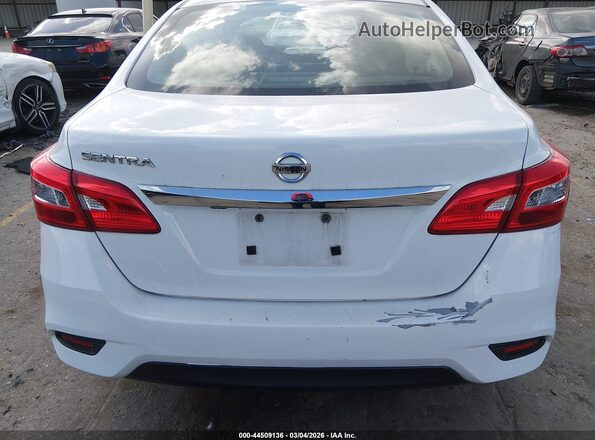 3N1AB7APXJY328443 2018 NISSAN SENTRA Белый 