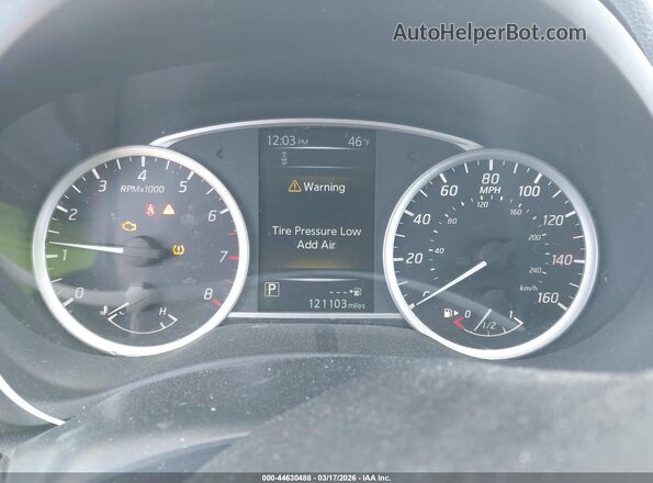 3N1AB7APXJY329883 2018 NISSAN SENTRA Белый Вид задних сидений