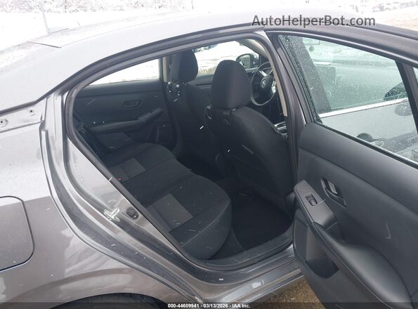 3N1AB8CV7RY332804 2024 NISSAN SENTRA Gray Widok naklejki z numerem VIN