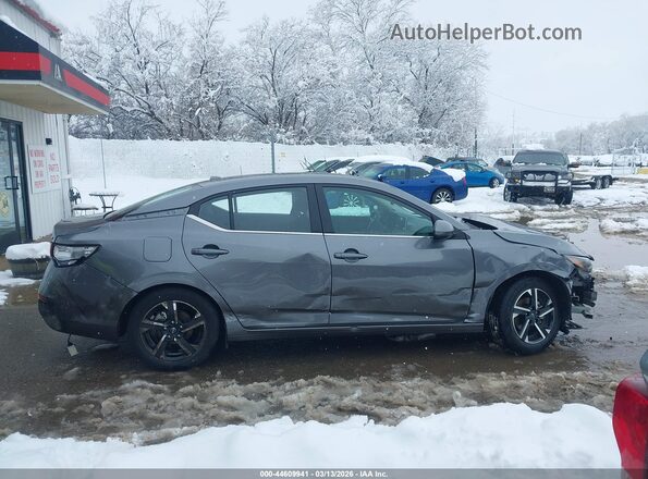 3N1AB8CV7RY332804 2024 NISSAN SENTRA Gray Widok wnętrza z tyłu