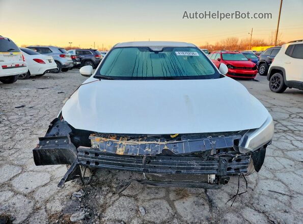 3N1AB8CVXRY304298 2024 NISSAN SENTRA White Widok z przodu