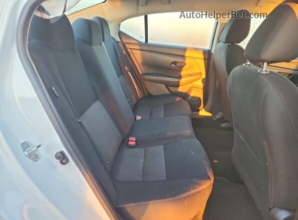 3N1AB8CVXRY304298 2024 NISSAN SENTRA White Widok tylnych siedzeń