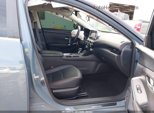 3N1AB8DV3RY215767 2024 NISSAN SENTRA Gray Vista interior delantera