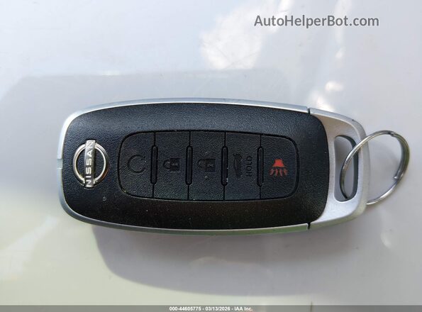 3N1AB8DV3RY215767 2024 NISSAN SENTRA Gray Vista del salpicadero