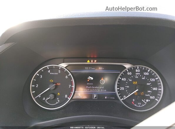3N1AB8DV3RY215767 2024 NISSAN SENTRA Gray Vista de los asientos traseros