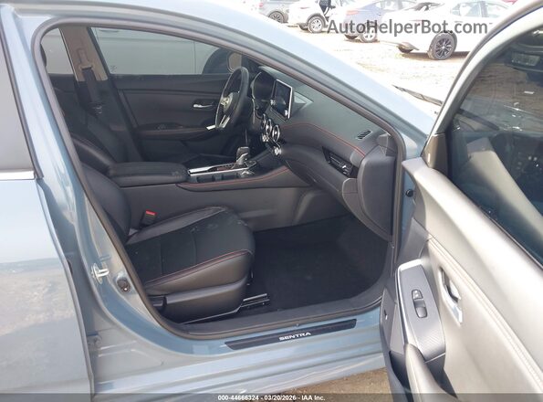 3N1AB8DVXSY207980 2025 NISSAN SENTRA Light Blue Widok wnętrza z przodu