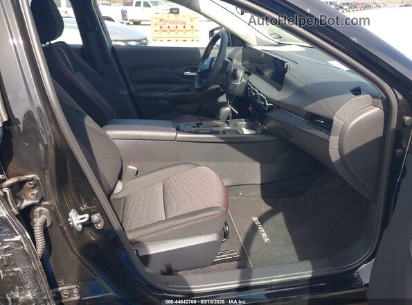 3N1AB9DV1TY226795 2026 NISSAN SENTRA Черный Вид салона спереди