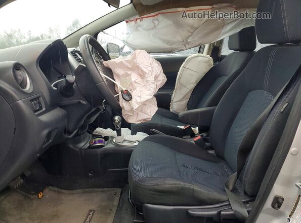 3N1CE2CP0GL398295 2016 NISSAN VERSA Silver Вид салону спереду