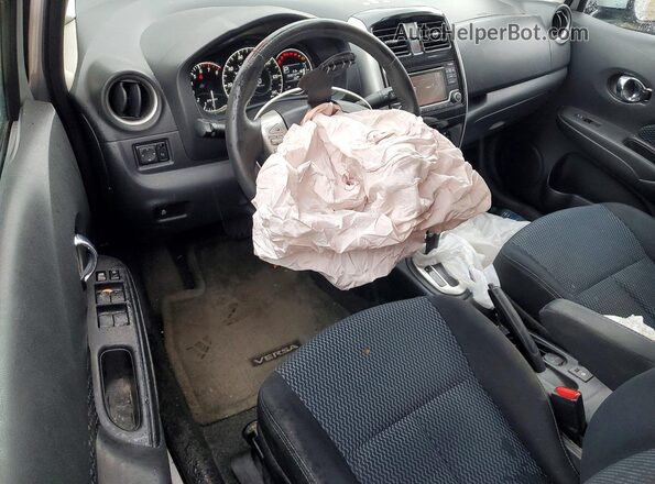 3N1CE2CP0GL398295 2016 NISSAN VERSA Silver Вид панелі приладів