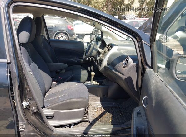 3N1CE2CP3GL365324 2016 NISSAN VERSA NOTE Черный Вид салона спереди