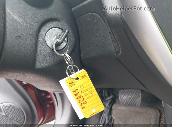 3N1CE2CP5HL364970 2017 NISSAN VERSA NOTE Красный Вид панели приборов