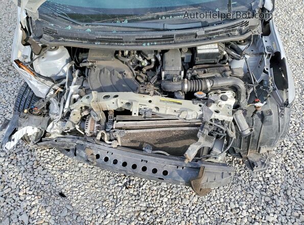 3N1CE2CP5KL358352 2019 NISSAN VERSA Silver Widok wnętrza z tyłu