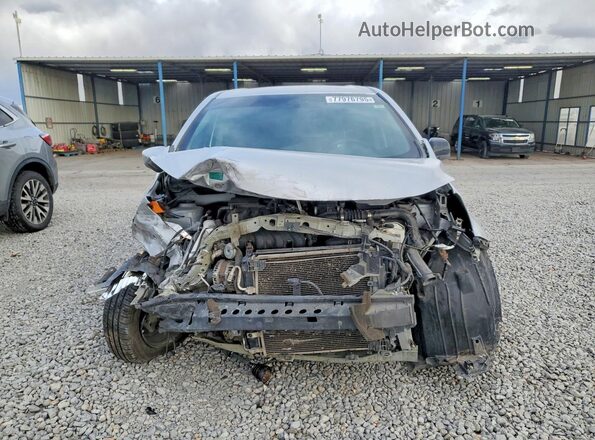 3N1CE2CP5KL358352 2019 NISSAN VERSA Silver Widok z przodu