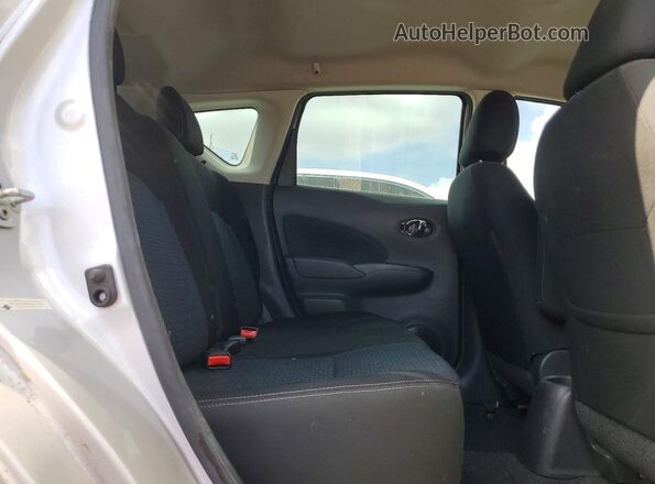 3N1CE2CP6HL372799 2017 NISSAN VERSA Серебряный Вид задних сидений