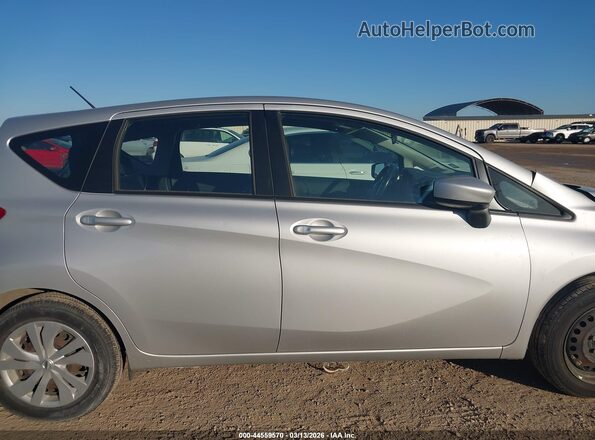 3N1CE2CP8JL370073 2018 NISSAN VERSA NOTE Silver Widok wnętrza z tyłu