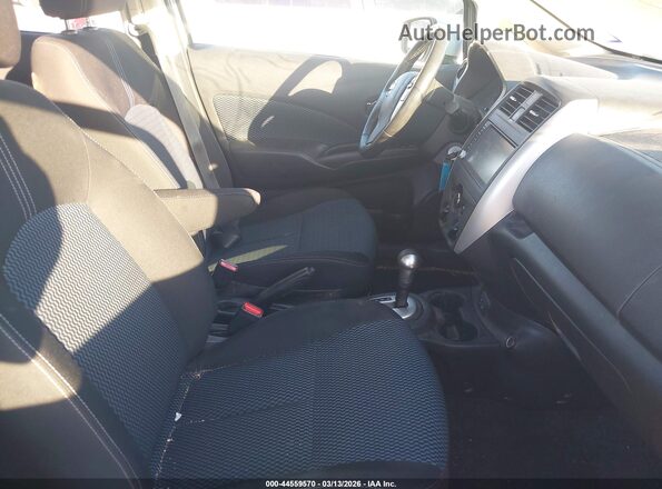 3N1CE2CP8JL370073 2018 NISSAN VERSA NOTE Silver Widok wnętrza z przodu