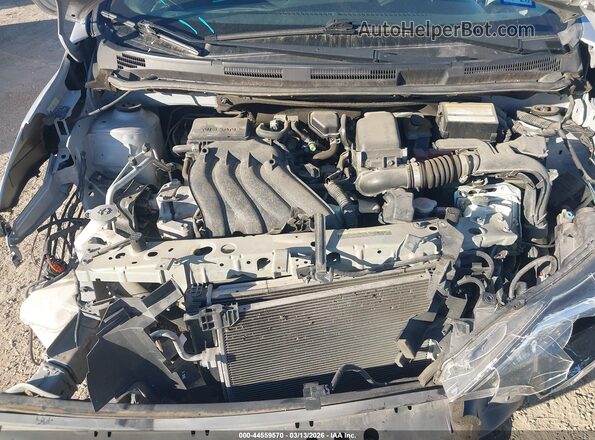 3N1CE2CP8JL370073 2018 NISSAN VERSA NOTE Silver Widok z tyłu