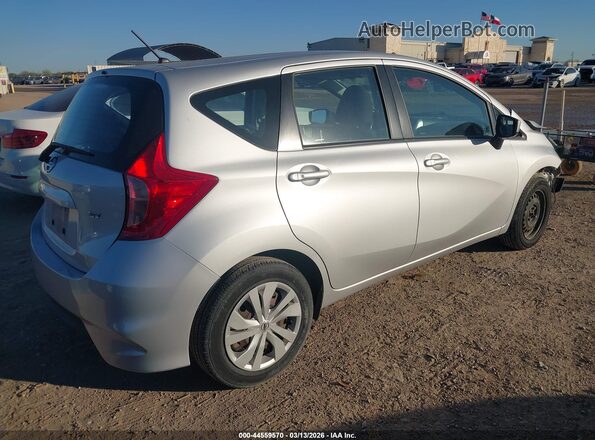 3N1CE2CP8JL370073 2018 NISSAN VERSA NOTE Silver Tył prawy