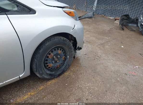 3N1CE2CP8KL363609 2019 NISSAN VERSA NOTE Silver 