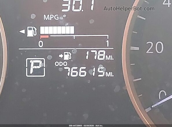 3N1CN8DV9LL835902 2020 NISSAN VERSA Серебряный 