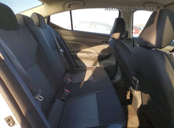 3N1CN8EV9PL861579 2023 NISSAN VERSA Серебряный Вид задних сидений