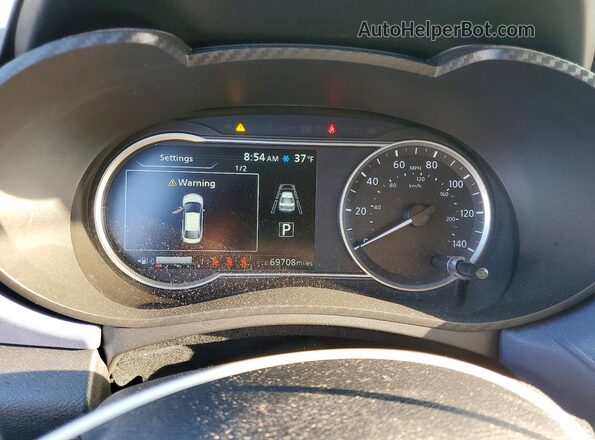 3N1CN8EV9PL861579 2023 NISSAN VERSA Серебряный Вид щитка приборов