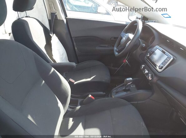 3N1CP5BV0RL471647 2024 NISSAN KICKS Black Widok wnętrza z przodu
