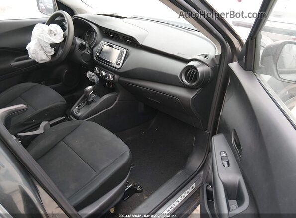 3N1CP5BV1PL556302 2023 NISSAN KICKS Gray Widok wnętrza z przodu