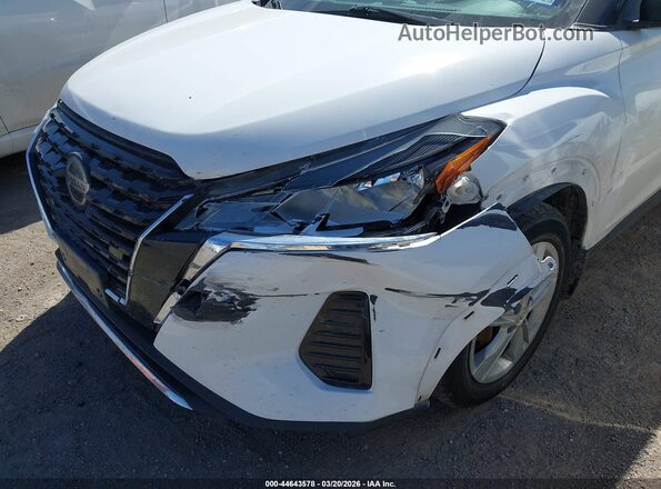 3N1CP5BV2ML555347 2021 NISSAN KICKS Белый Вид спереди