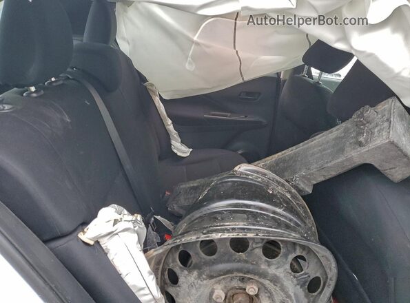 3N1CP5BV8RL564805 2024 NISSAN KICKS Белый Вид задней части салона