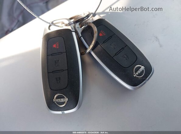 3N1CP5BV8SL489979 2025 NISSAN KICKS PLAY Blue Widok deski rozdzielczej
