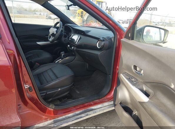 3N1CP5CU0KL498956 2019 NISSAN KICKS Burgundy Widok wnętrza z przodu