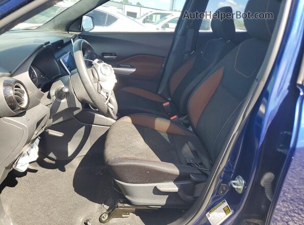 3N1CP5CU1JL538086 2018 NISSAN KICKS Blue წინა სალონის ხედი