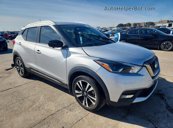 3N1CP5CU2KL481849 2019 NISSAN KICKS Silver Przód prawy