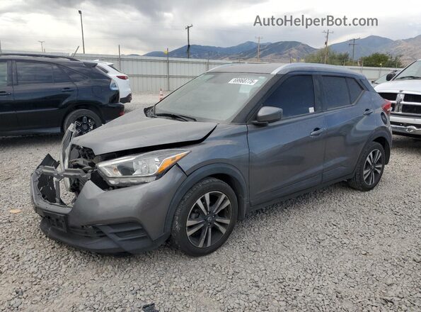 3N1CP5CU2KL520214 2019 NISSAN KICKS Серый Передняя левая четверть