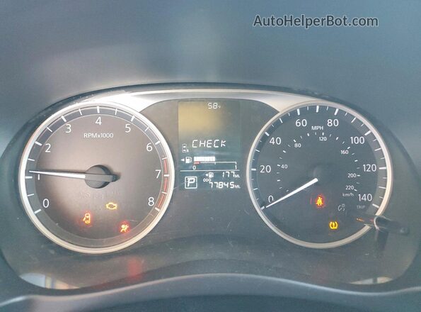 3N1CP5CU3JL518499 2018 NISSAN KICKS Серебряный Вид щитка приборов