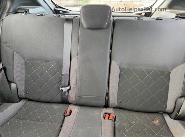 3N1CP5CU4KL526323 2019 NISSAN KICKS Silver Vista de los asientos traseros