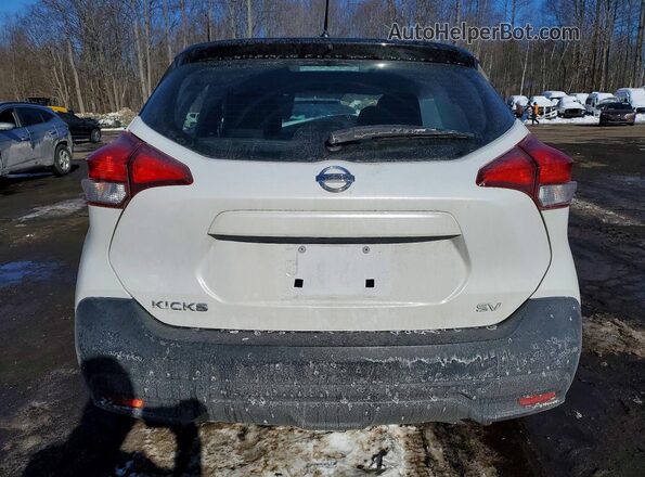 3N1CP5CU4KL534762 2019 NISSAN KICKS White Rear view