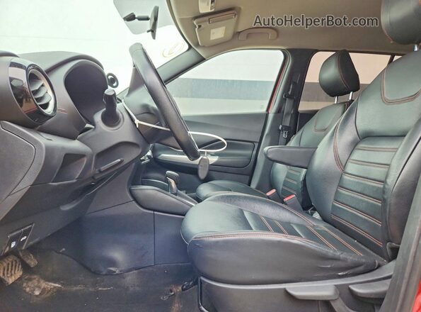 3N1CP5CU6KL551997 2019 NISSAN KICKS Темно-бордовый Вид салона спереди