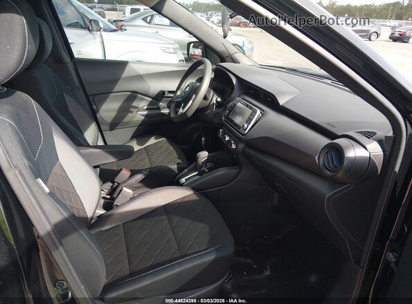 3N1CP5CU7JL498676 2018 NISSAN KICKS Black Widok wnętrza z przodu