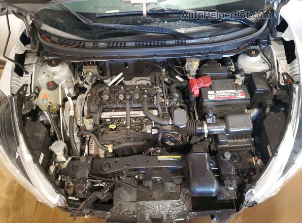 3N1CP5CU8KL548065 2019 NISSAN KICKS Серебряный Вид подкапотного пространства